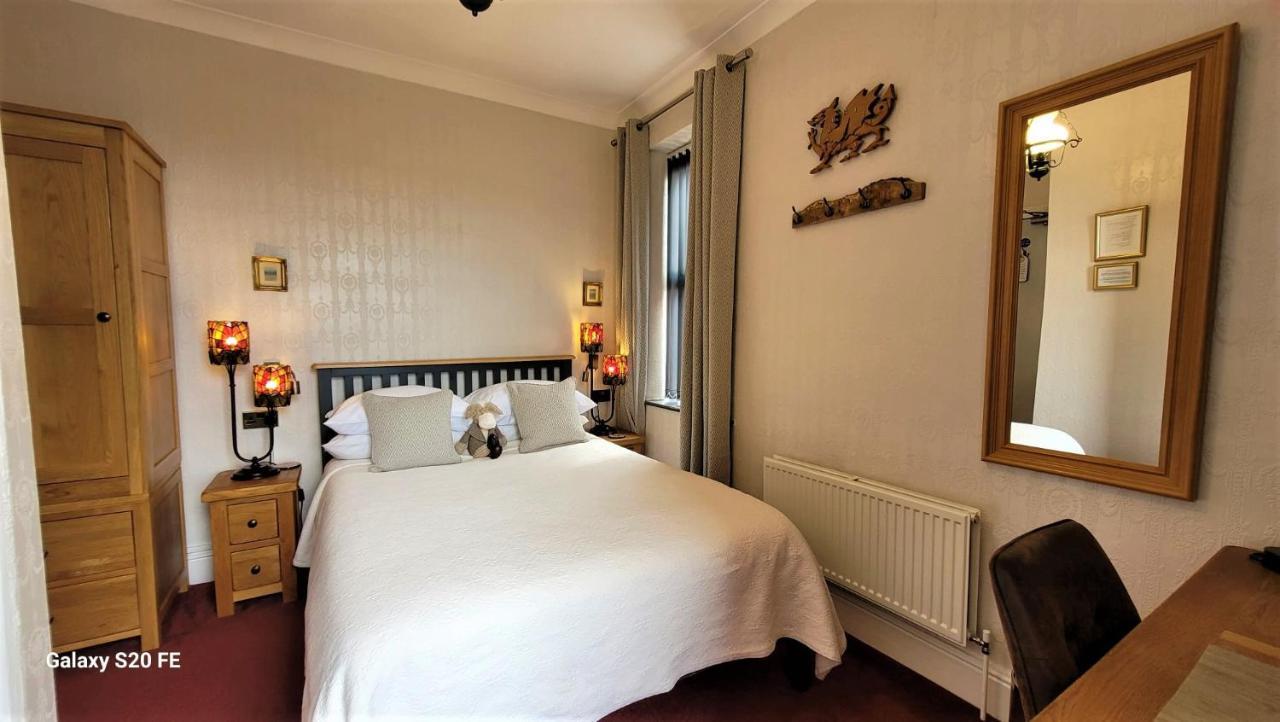 Greylands Guest House Лландриндод-Уэлс Экстерьер фото