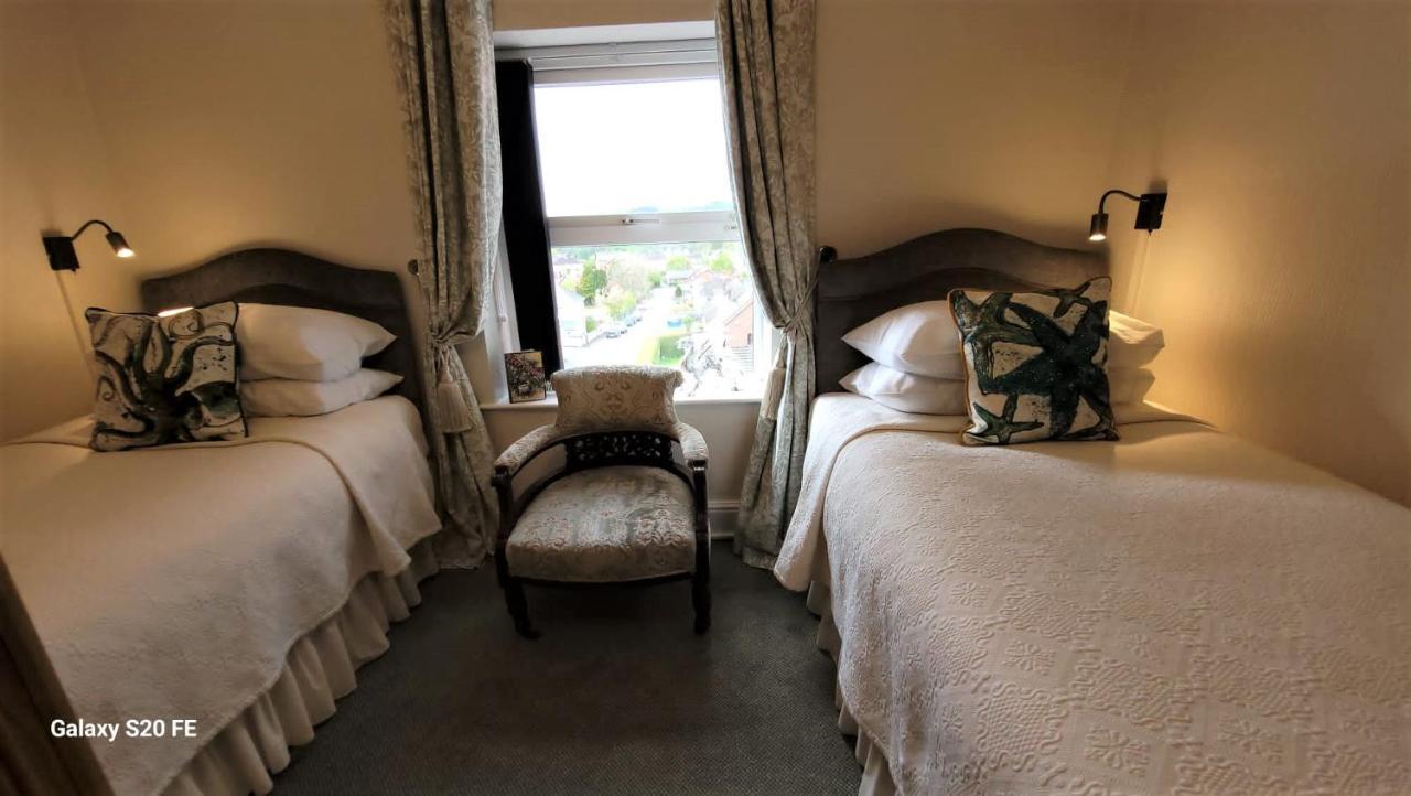 Greylands Guest House Лландриндод-Уэлс Экстерьер фото